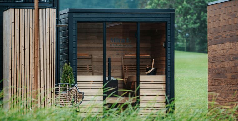 sauna dans un jardin exterieur sauna dans un jardin exterieur