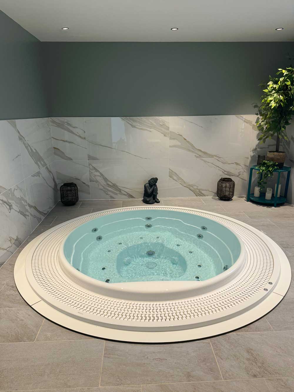 spa-intérieur-en-marbre-et-pierre spa-intérieur-en-marbre-et-pierre